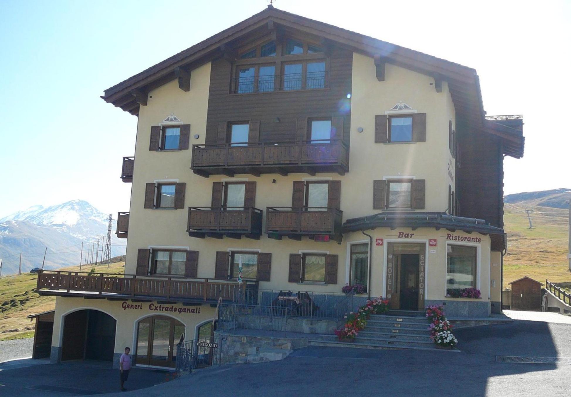 Hotel Sciatori Livigno Exterior photo