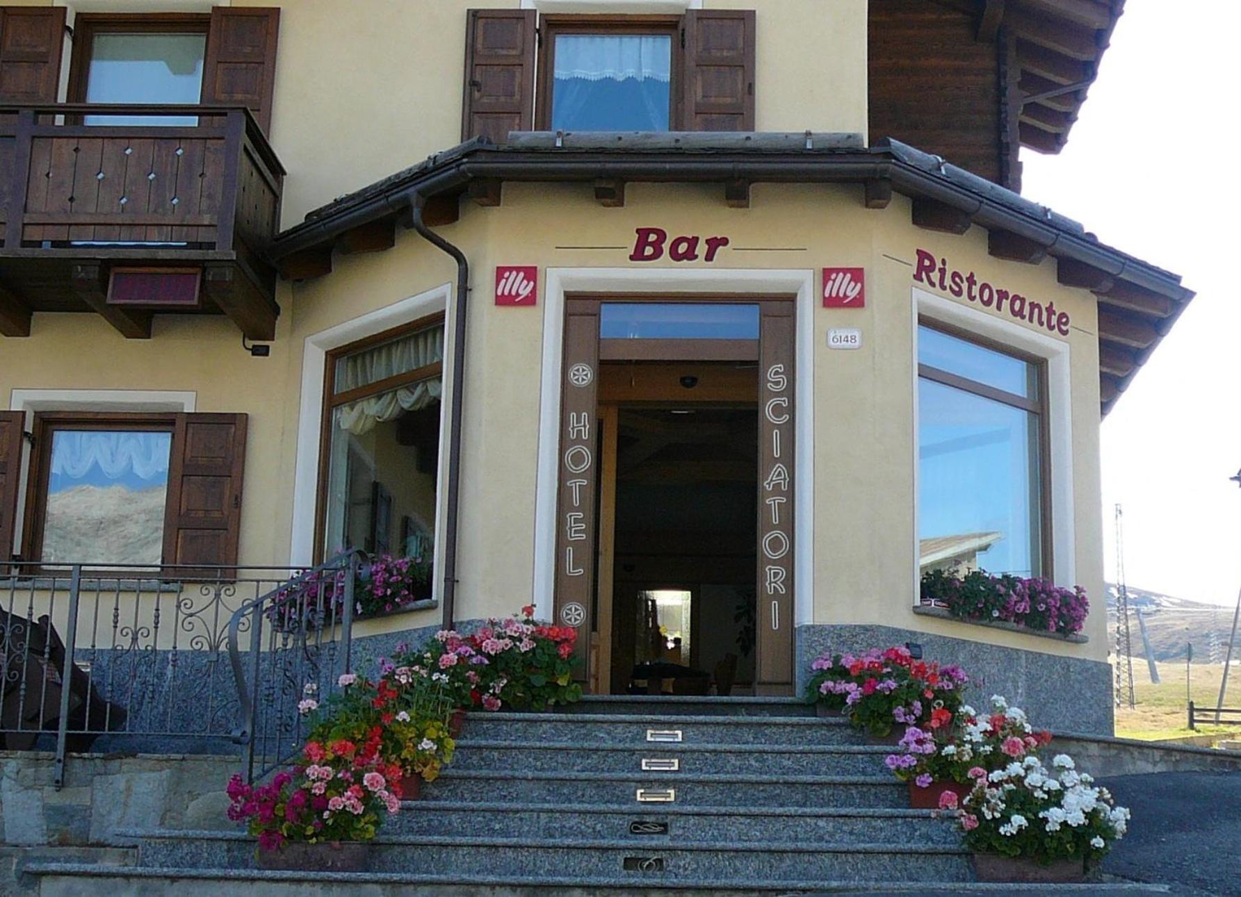 Hotel Sciatori Livigno Exterior photo